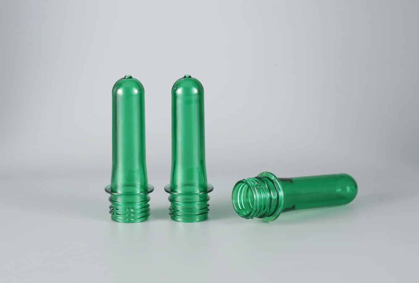 Real PCO 1881 PET preforms for carbonated beverage bottle planning